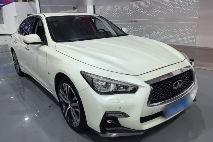 Used Infiniti Q50L 2019 2.0T 30th Anniversary Limited Edition Front Right 45 Deg