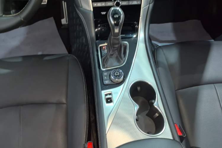Used Infiniti Q50L 2019 2.0T 30th Anniversary Limited Edition Gear Lever