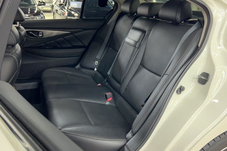 Used Infiniti Q50L 2019 2.0T 30th Anniversary Limited Edition Interior 1