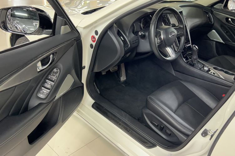 Used Infiniti Q50L 2019 2.0T 30th Anniversary Limited Edition Interior 3