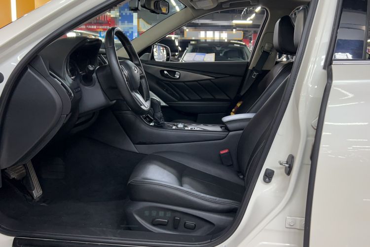 Used Infiniti Q50L 2019 2.0T 30th Anniversary Limited Edition Interior 5