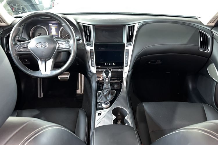 Used Infiniti Q50L 2019 2.0T 30th Anniversary Limited Edition Interior 7