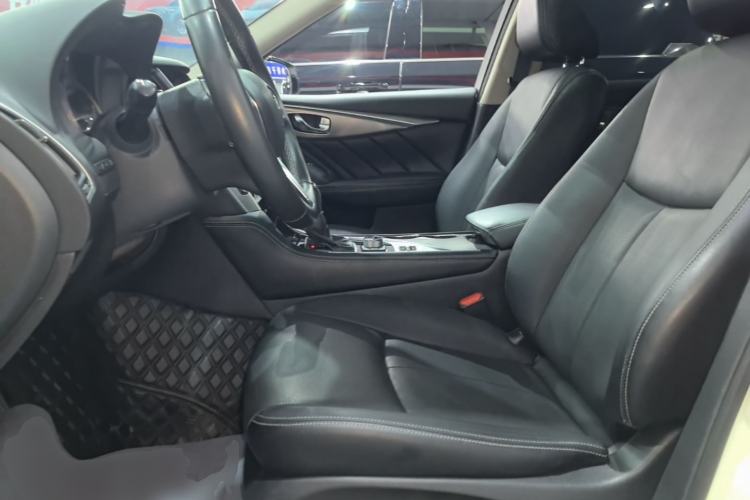 Used Infiniti Q50L 2019 2.0T 30th Anniversary Limited Edition Left Front Seat