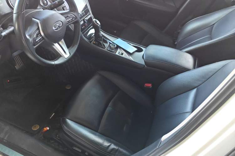 Used Infiniti Q50L 2019 2.0T 30th Anniversary Limited Edition Left Front Seat