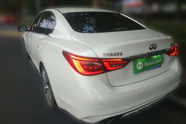Used Infiniti Q50L 2019 2.0T 30th Anniversary Limited Edition Rear Left 45 Deg