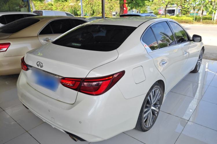 Used Infiniti Q50L 2019 2.0T 30th Anniversary Limited Edition Rear Right 45 Deg