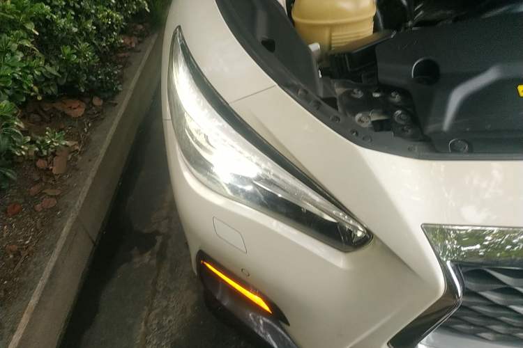 Used Infiniti Q50L 2019 2.0T 30th Anniversary Limited Edition Right Front Headlight