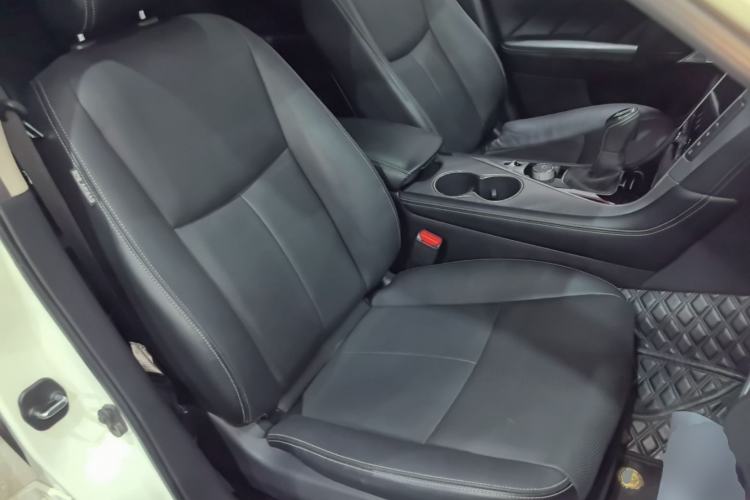 Used Infiniti Q50L 2019 2.0T 30th Anniversary Limited Edition Right Front Seat