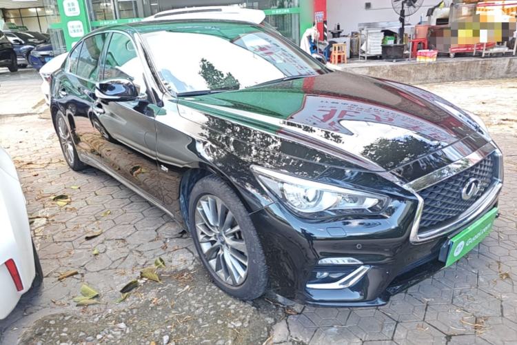 Used Infiniti Q50L 2021 2.0T Enjoyment Edition Front Right 45 Deg