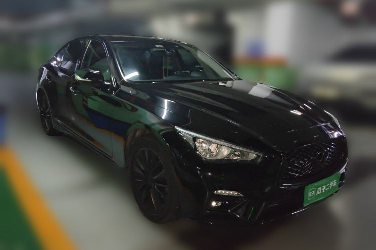 Used Infiniti Q50L 2021 2.0T Enjoyment Edition Front Right 45 Deg