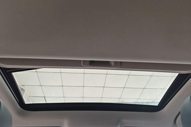 Used Infiniti Q50L 2021 2.0T Enjoyment Edition Headliner