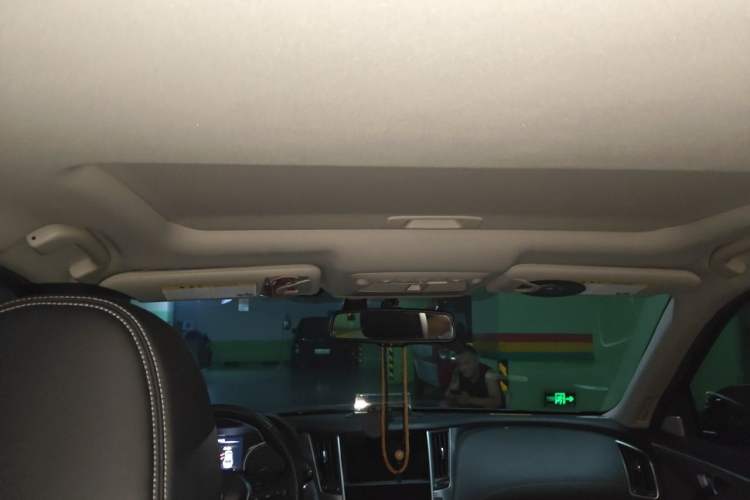 Used Infiniti Q50L 2021 2.0T Enjoyment Edition Headliner