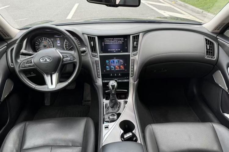 Used Infiniti Q50L 2021 2.0T Enjoyment Edition Interior 3