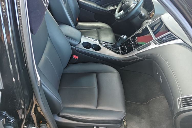 Used Infiniti Q50L 2021 2.0T Enjoyment Edition Right Front Seat