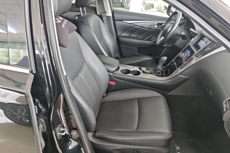 Used Infiniti Q50L 2021 2.0T Enjoyment Edition Right Front Seat