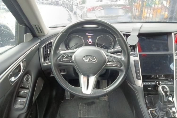 Used Infiniti Q50L 2021 2.0T Enjoyment Edition Steering Wheel