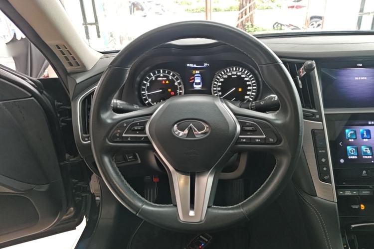 Used Infiniti Q50L 2021 2.0T Enjoyment Edition Steering Wheel