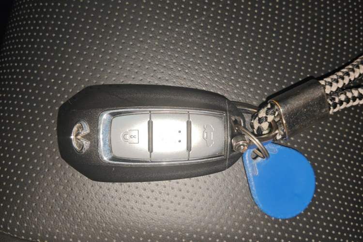Used Infiniti Q50L 2021 2.0T Enjoyment Edition Vehicle Key