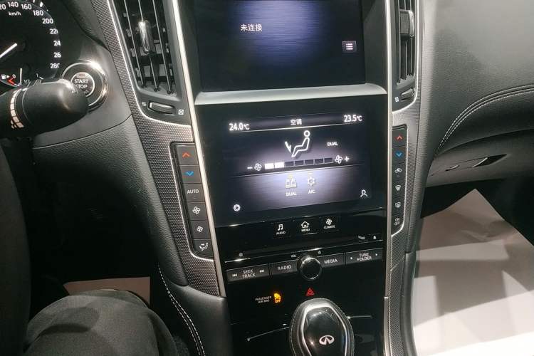 Used Infiniti Q50L 2021 2.0T Enjoyment Edition Audio And AC Panel