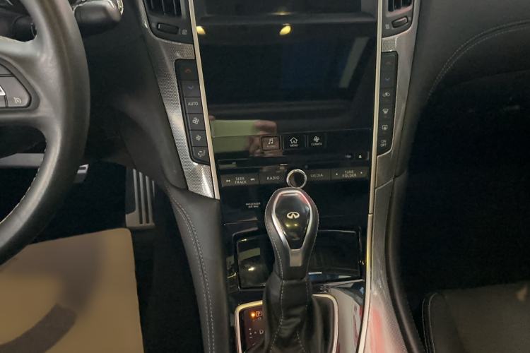 Used Infiniti Q50L 2021 2.0T Enjoyment Sport Edition Audio And AC Panel
