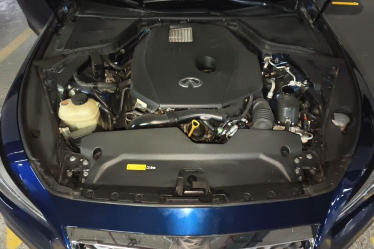 Used Infiniti Q50L 2021 2.0T Comfort Edition Engine Bay