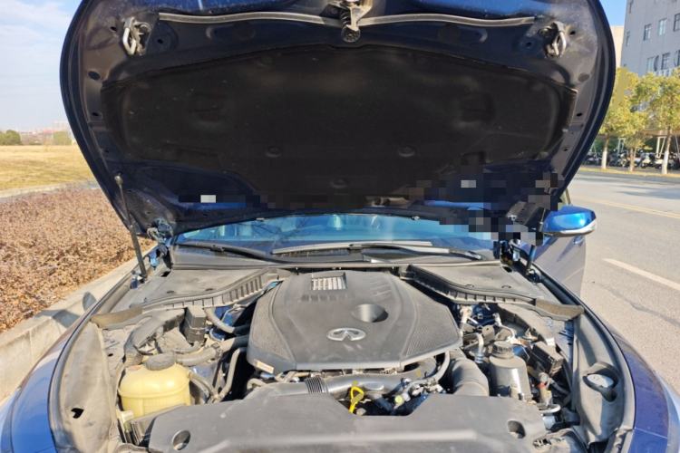 Used Infiniti Q50L 2021 2.0T Enjoyment Edition Engine Bay
