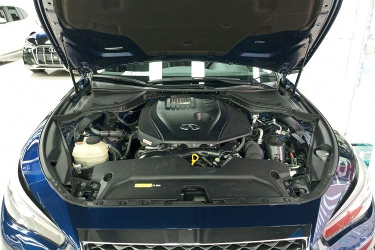 Used Infiniti Q50L 2021 2.0T Enjoyment Sport Edition Engine Bay