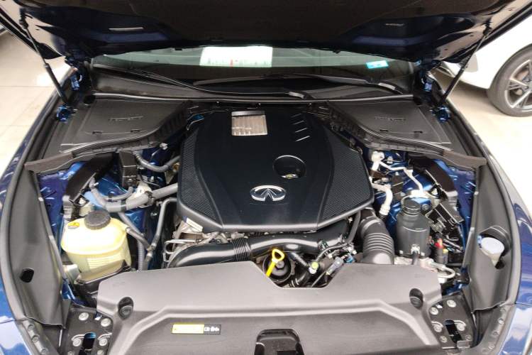Used Infiniti Q50L 2021 2.0T Enjoyment Sport Edition Engine Bay