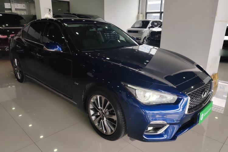 Used Infiniti Q50L 2021 2.0T Enjoyment Edition Front Right 45 Deg