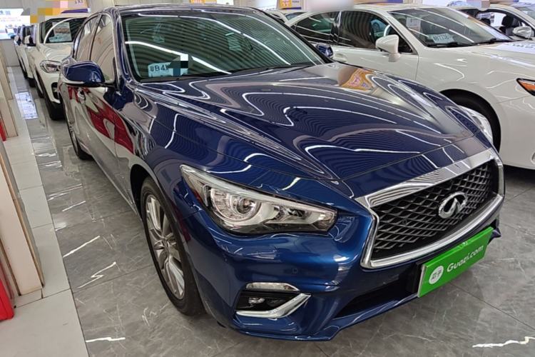 Used Infiniti Q50L 2021 2.0T Enjoyment Edition Front Right 45 Deg