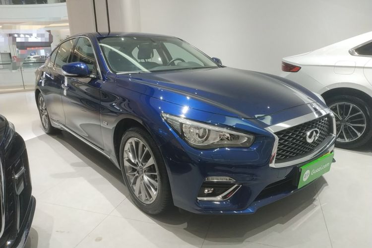 Used Infiniti Q50L 2021 2.0T Enjoyment Edition Front Right 45 Deg