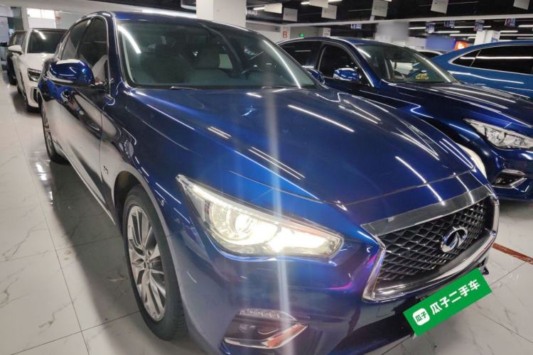 Used Infiniti Q50L 2021 2.0T Enjoyment Edition Front Right 45 Deg