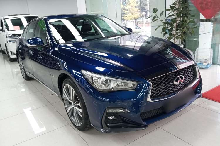Used Infiniti Q50L 2021 2.0T Enjoyment Sport Edition Front Right 45 Deg
