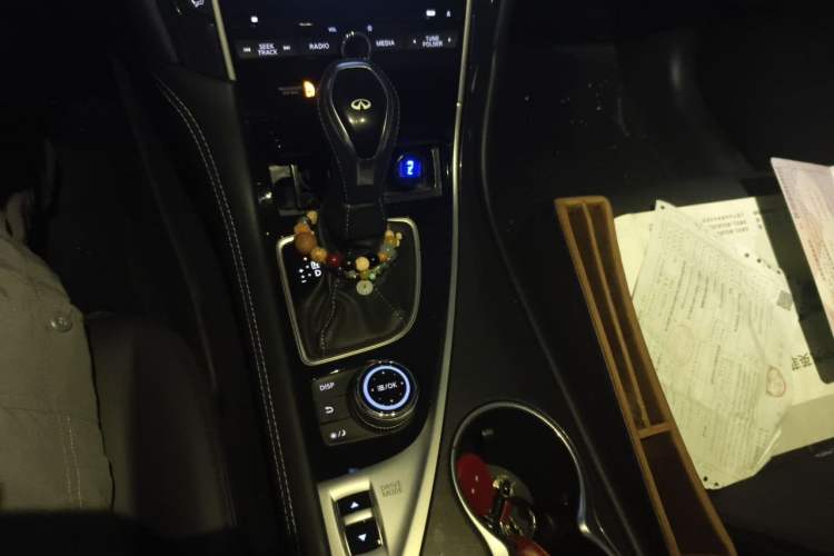 Used Infiniti Q50L 2021 2.0T Comfort Edition Gear Lever