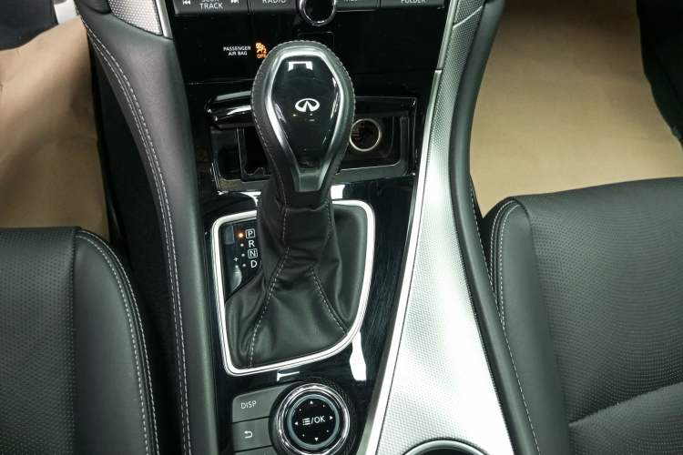 Used Infiniti Q50L 2021 2.0T Enjoyment Sport Edition Gear Lever