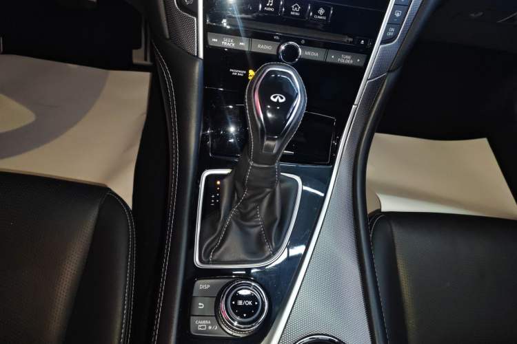 Used Infiniti Q50L 2021 2.0T Enjoyment Sport Edition Gear Lever