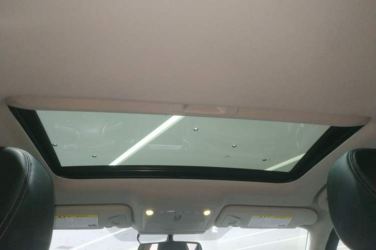 Used Infiniti Q50L 2021 2.0T Enjoyment Edition Headliner