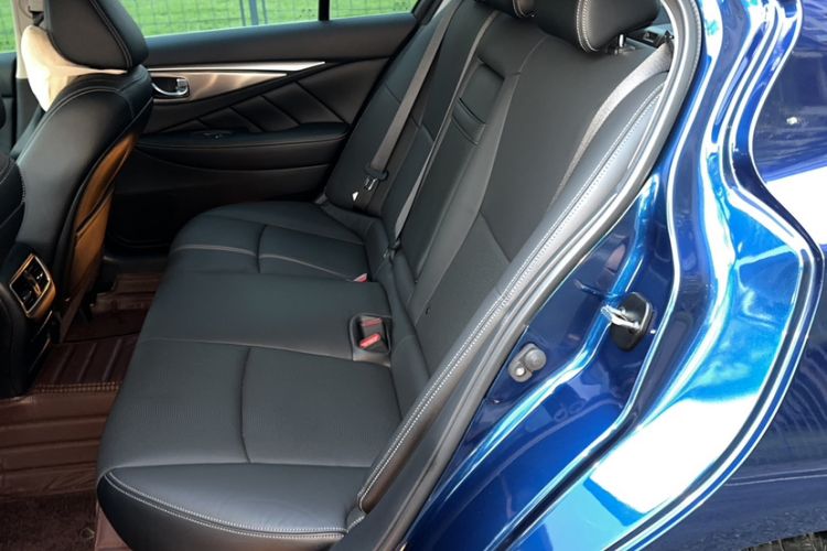 Used Infiniti Q50L 2021 2.0T Enjoyment Sport Edition Interior 4