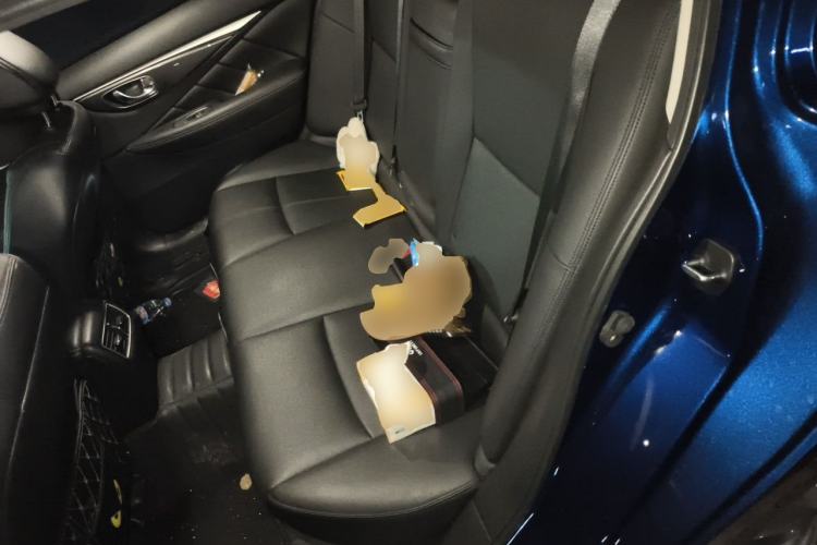 Used Infiniti Q50L 2021 2.0T Comfort Edition Left Rear Seat