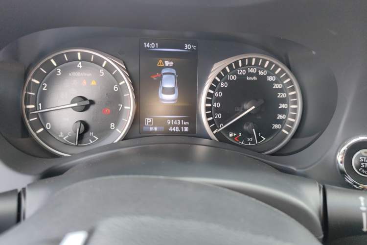 Used Infiniti Q50L 2021 2.0T Enjoyment Sport Edition Odometer Close Up