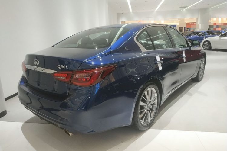 Used Infiniti Q50L 2021 2.0T Enjoyment Edition Rear Right 45 Deg