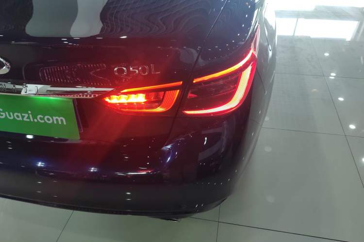 Used Infiniti Q50L 2021 2.0T Enjoyment Edition Right Rear Taillight