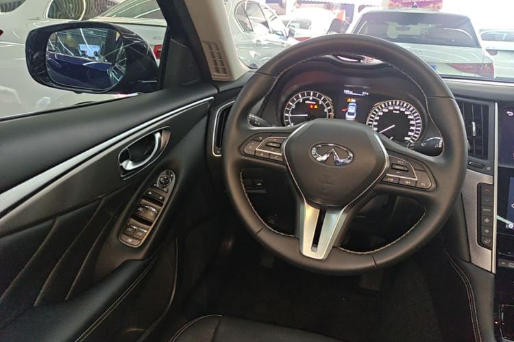 Used Infiniti Q50L 2021 2.0T Enjoyment Edition Steering Wheel