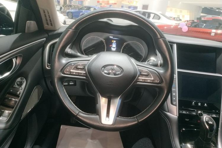 Used Infiniti Q50L 2021 2.0T Enjoyment Edition Steering Wheel