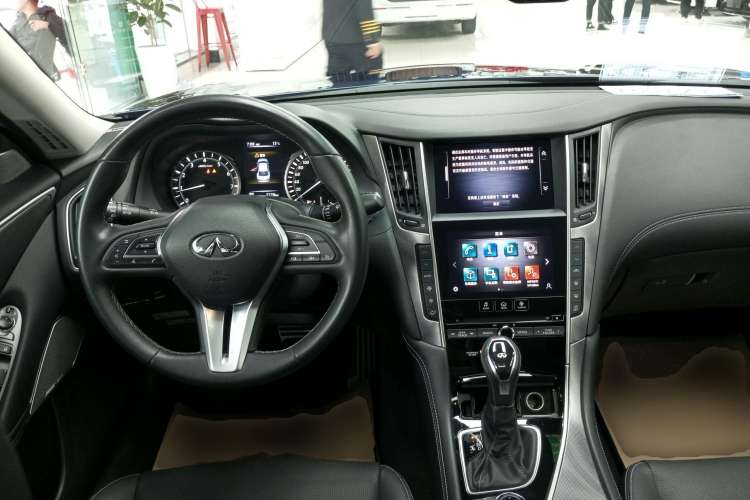 Used Infiniti Q50L 2021 2.0T Enjoyment Sport Edition Steering Wheel