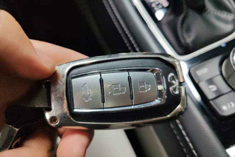Used Infiniti Q50L 2021 2.0T Enjoyment Edition Vehicle Key