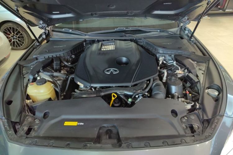 Used Infiniti Q50L 2021 2.0T Comfort Edition Engine Bay