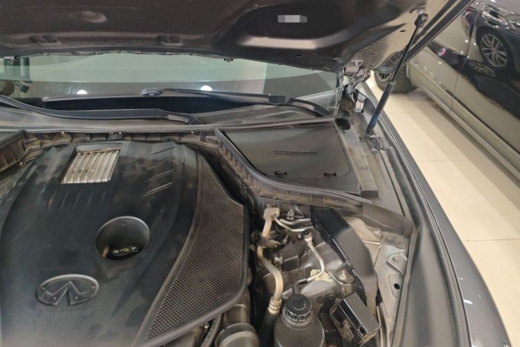 Used Infiniti Q50L 2021 2.0T Comfort Edition Engine Bay Left