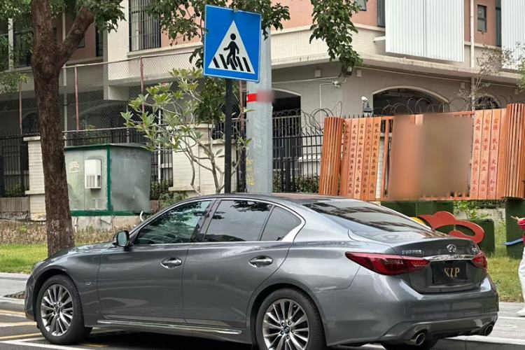 Used Infiniti Q50L 2021 2.0T Enjoyment Edition Exterior 2