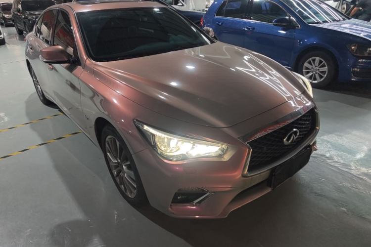 Used Infiniti Q50L 2021 2.0T Enjoyment Edition Front Right 45 Deg